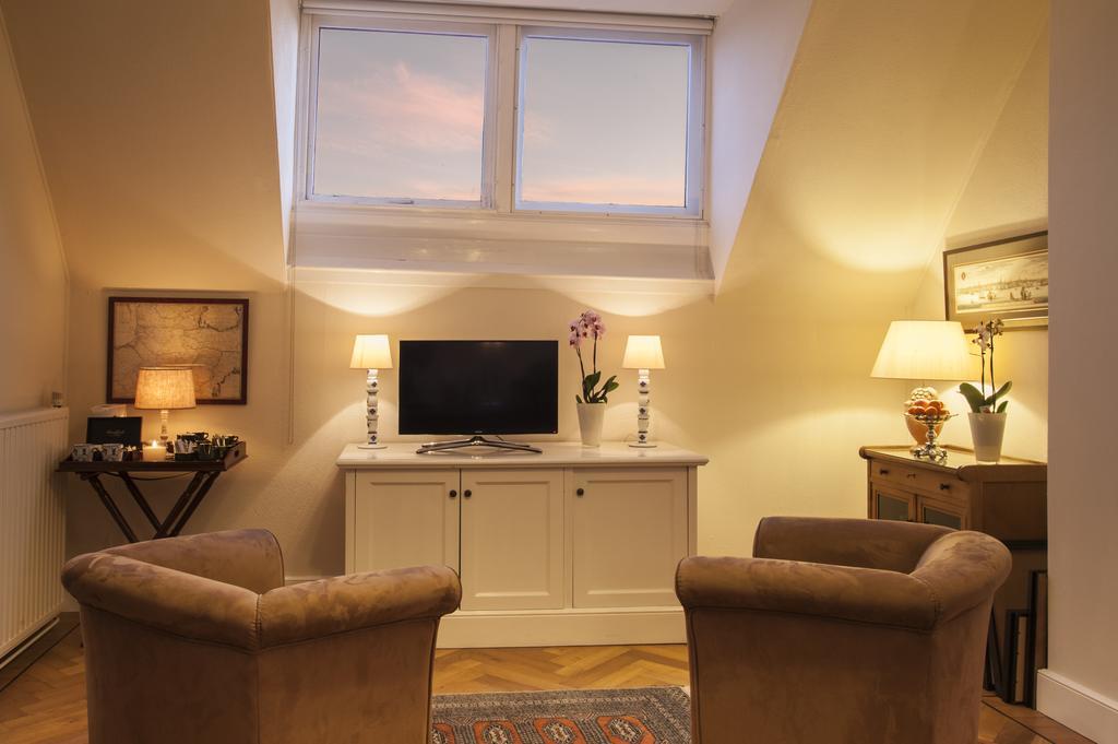 B&B De Schiedamse Suites חדר תמונה